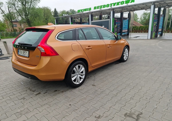 Volvo V60 cena 29000 przebieg: 265000, rok produkcji 2011 z Iłowa małe 277